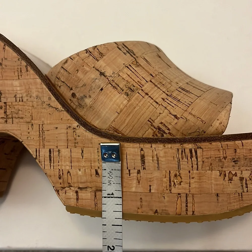 Veronica Beard Paulita Natural Cork Tan Platform Wedge Sandals New Size 9M